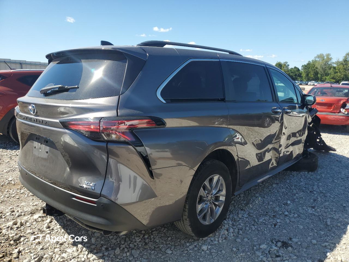 Toyota Sienna 2022
