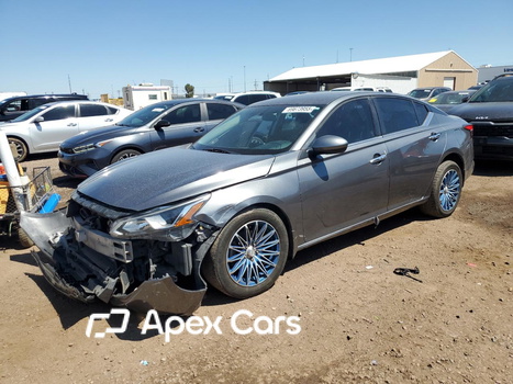 Altima 2019 - Image 1 of 13