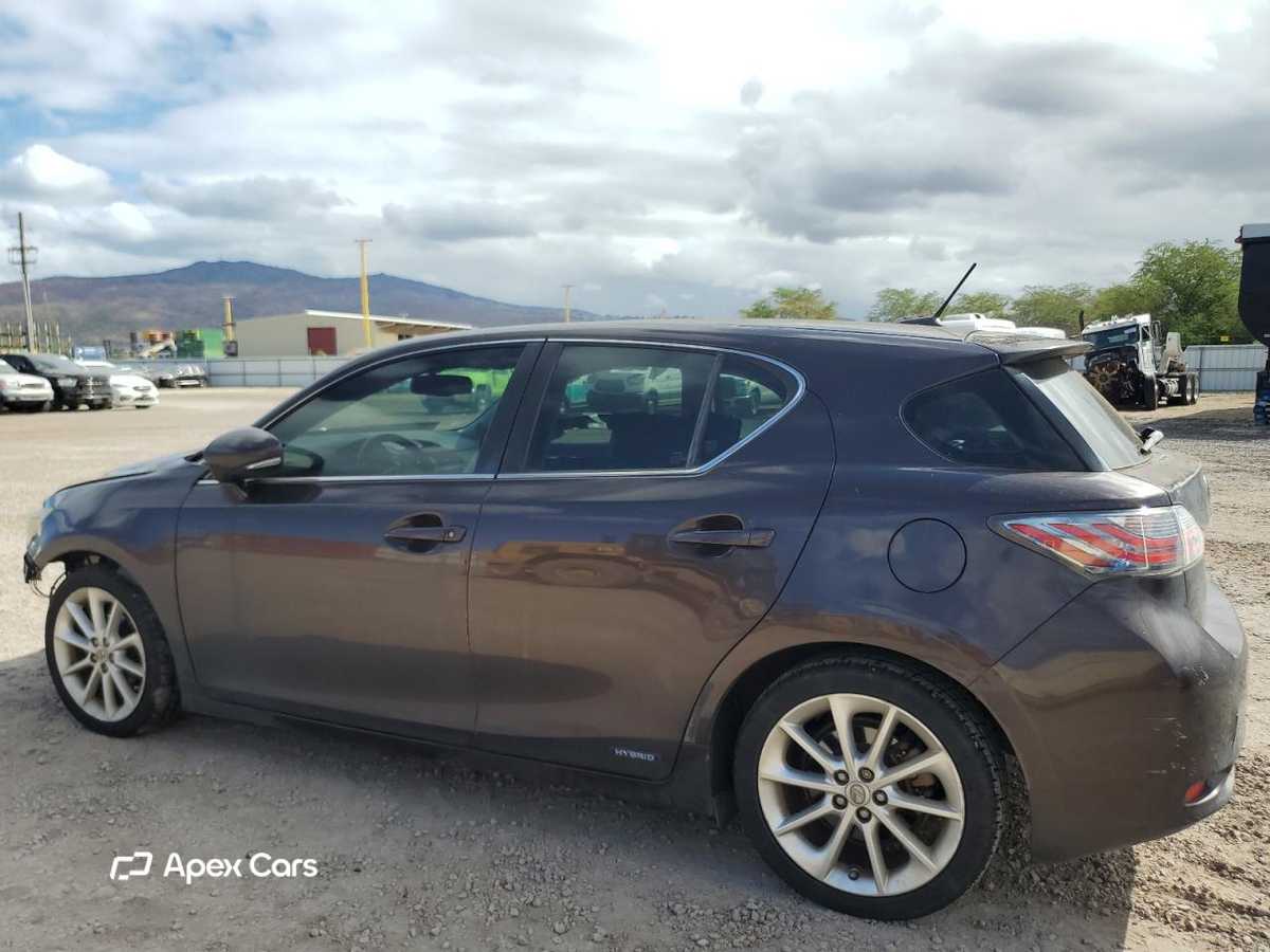 Lexus CT 2012