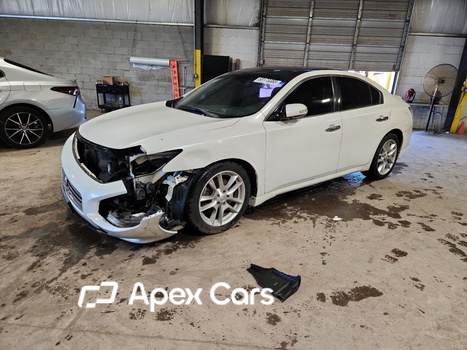 Nissan Maxima 2011 - Image 1 of 11