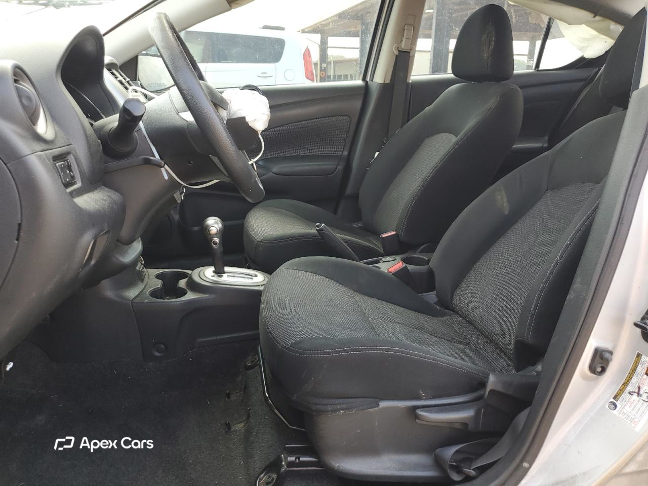 Nissan Versa 2019