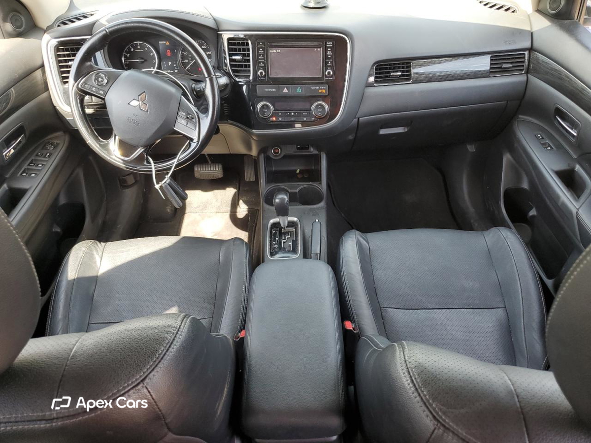 Mitsubishi Outlander 2016