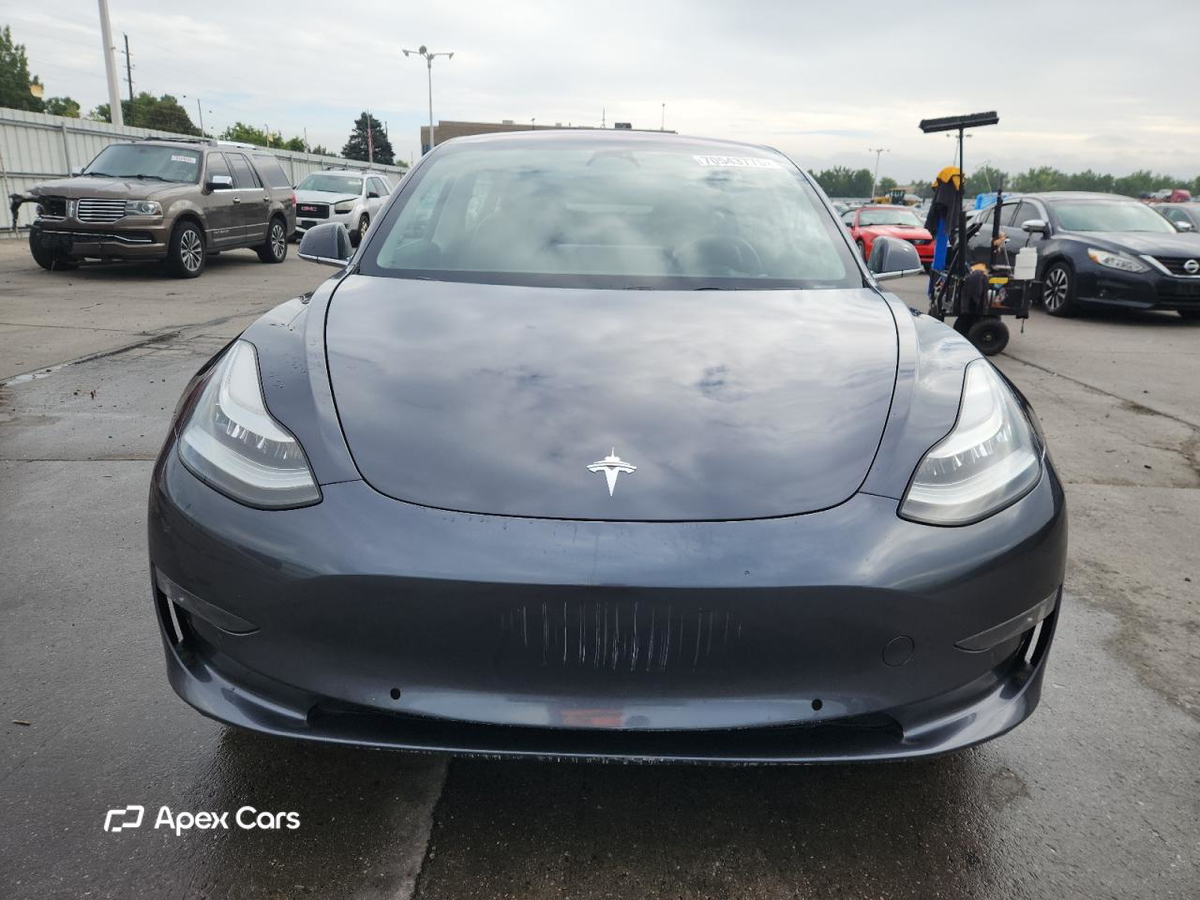 Tesla Model 3 2018