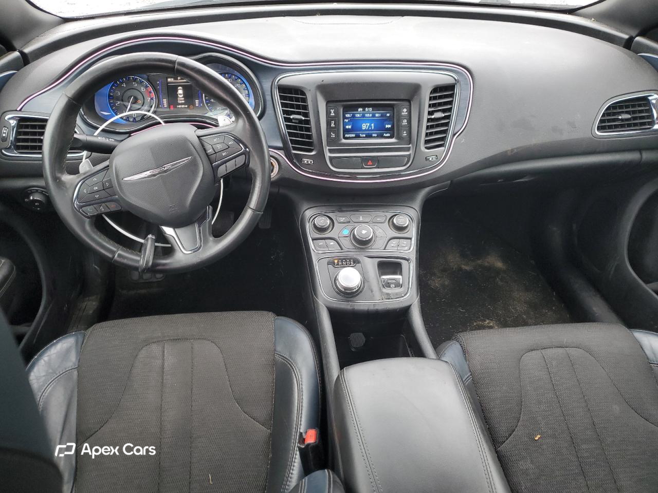Chrysler 200 2015