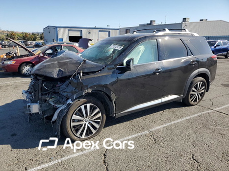 Nissan Pathfinder 2023 - Image 1 of 13