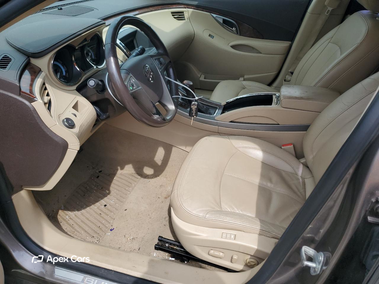 Buick LaCrosse 2011