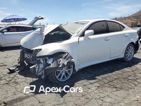 Lexus IS 2011 - Image 1 of 12
