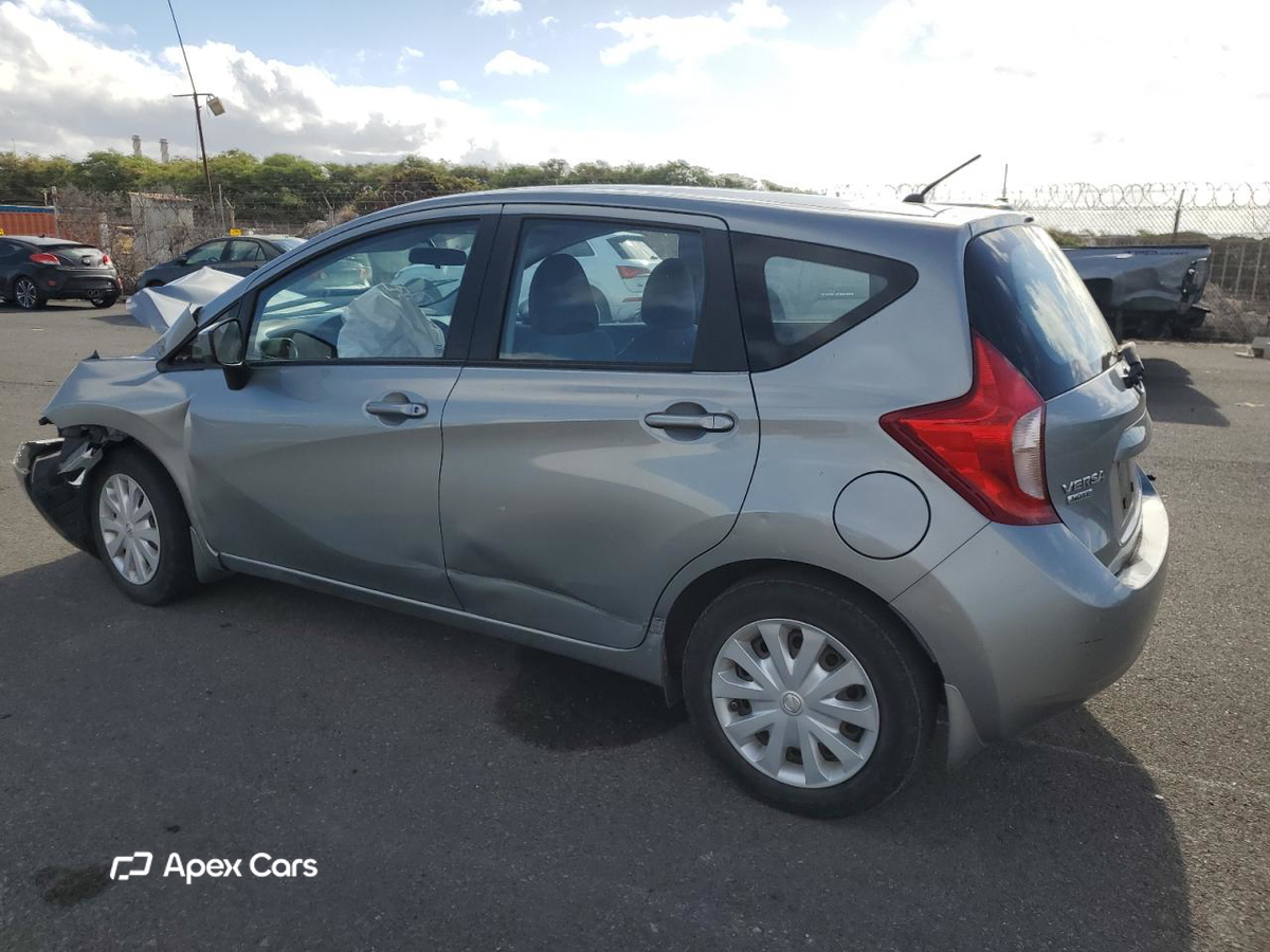 Nissan Versa 2015