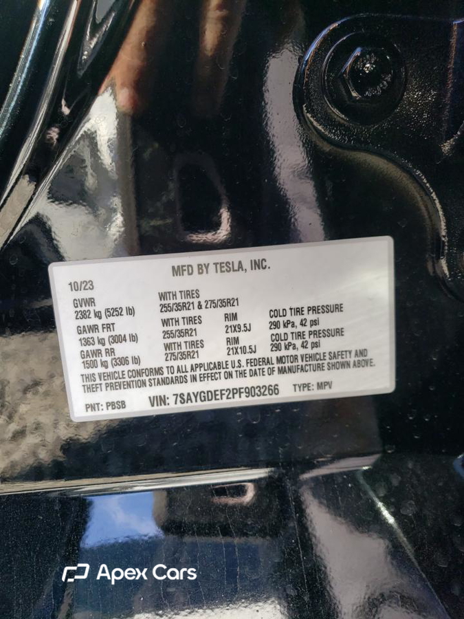 Tesla Model Y 2023