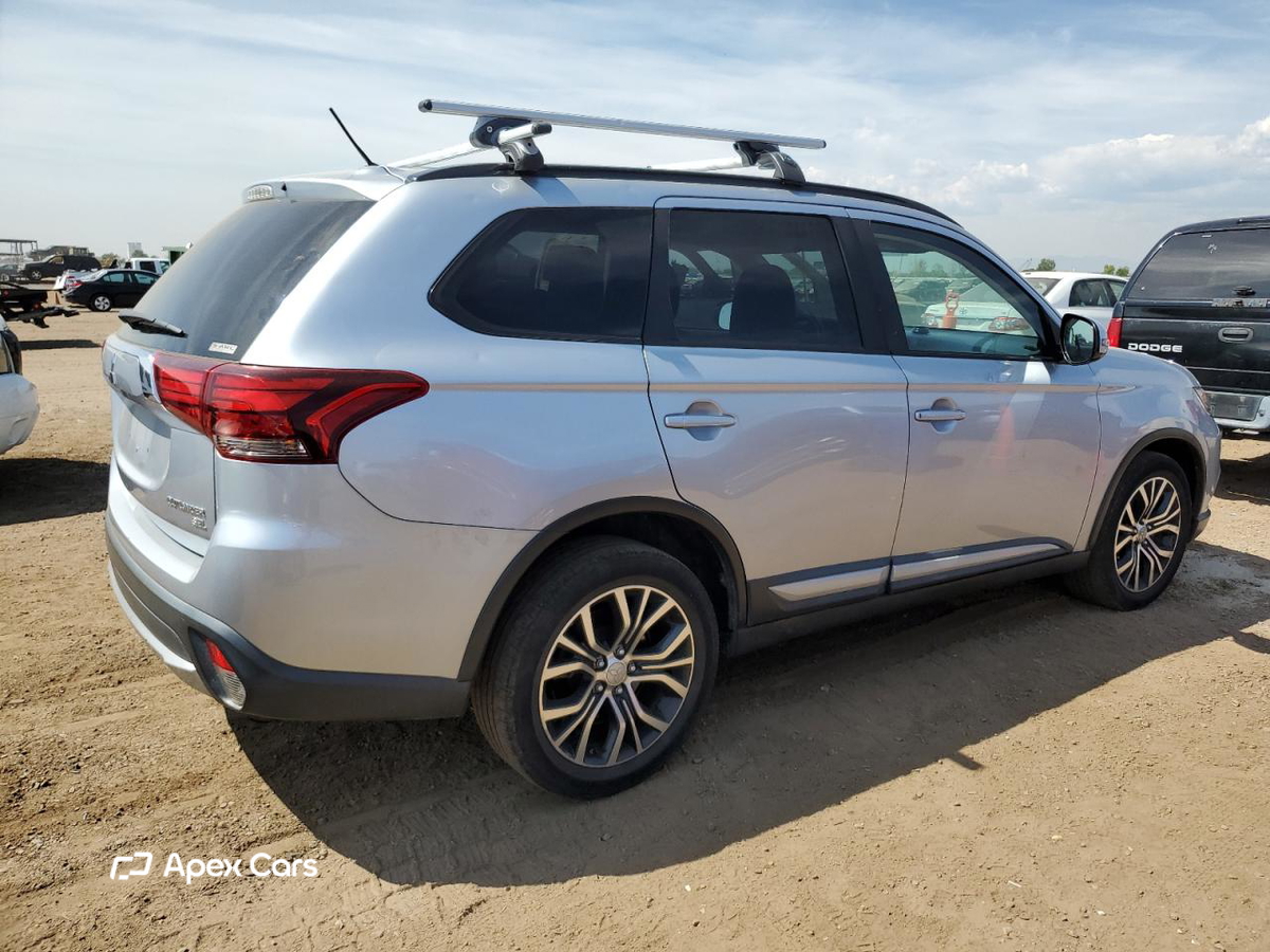 Mitsubishi Outlander 2016