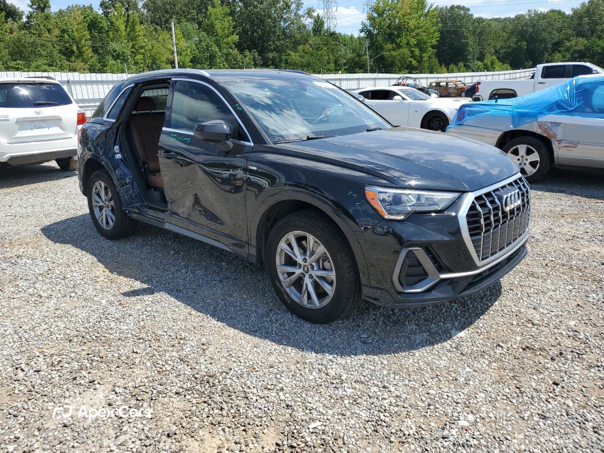 Audi Q3 2021