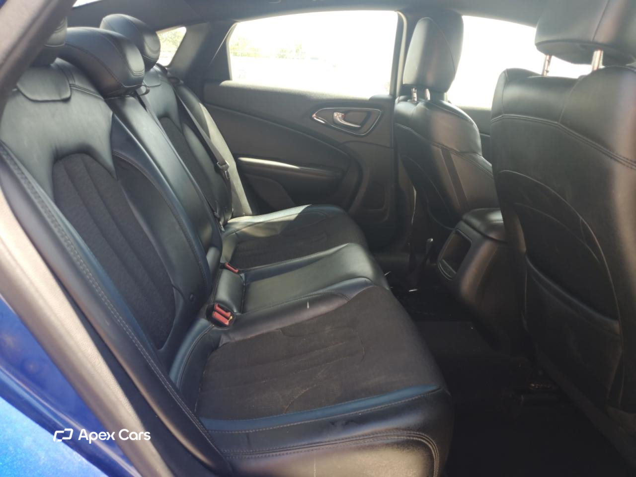Chrysler 200 2015