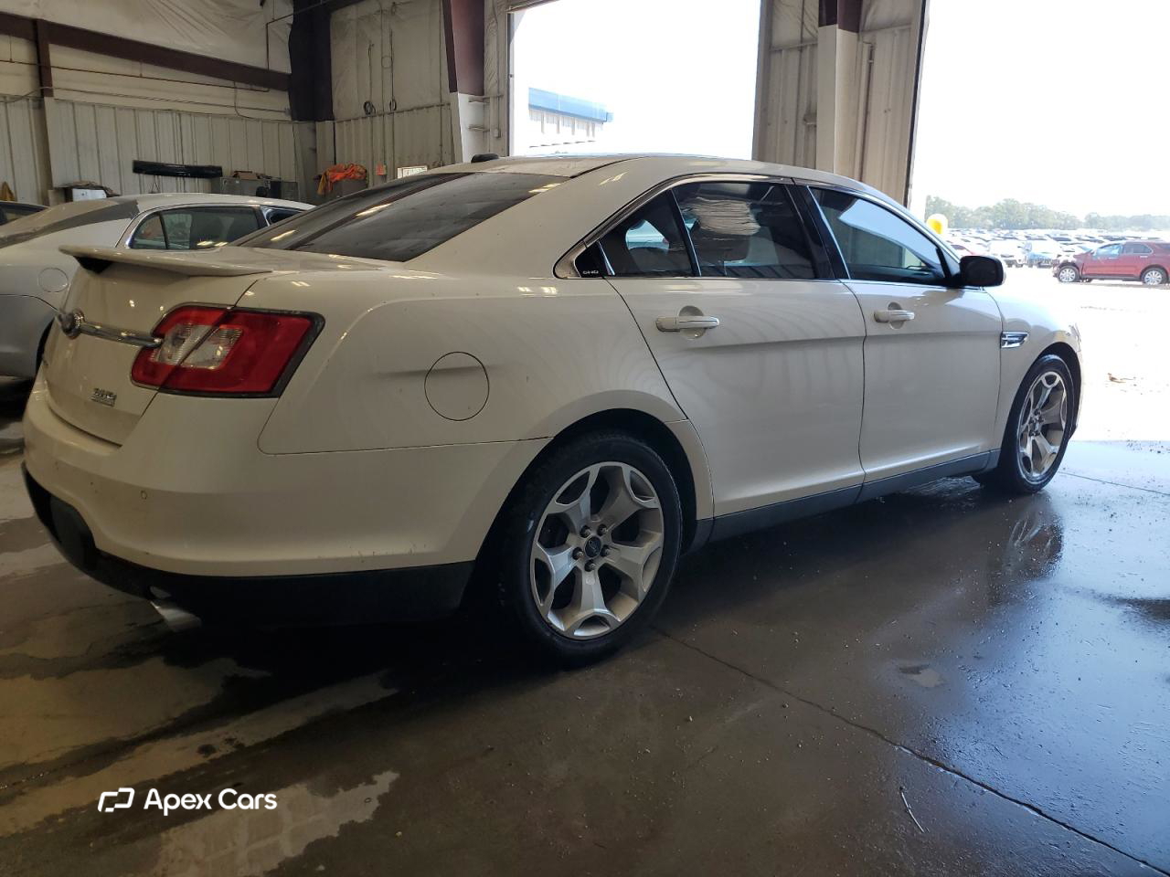 Ford Taurus 2011