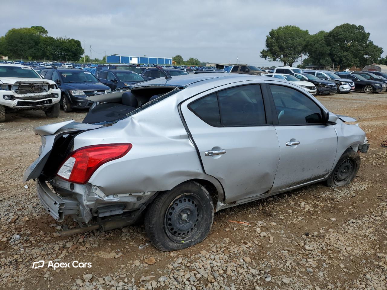 Nissan Versa 2019