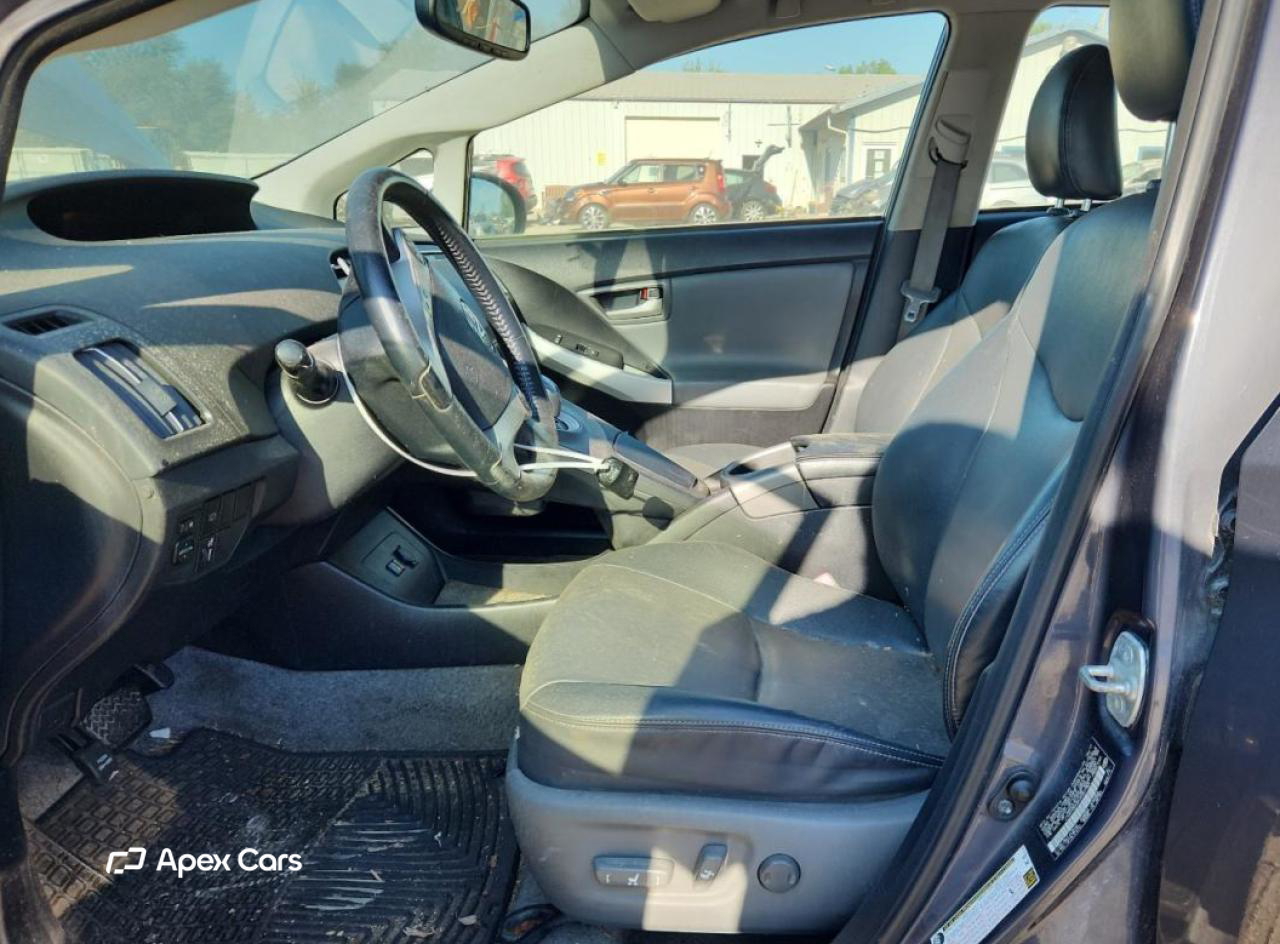 Toyota Prius 2012