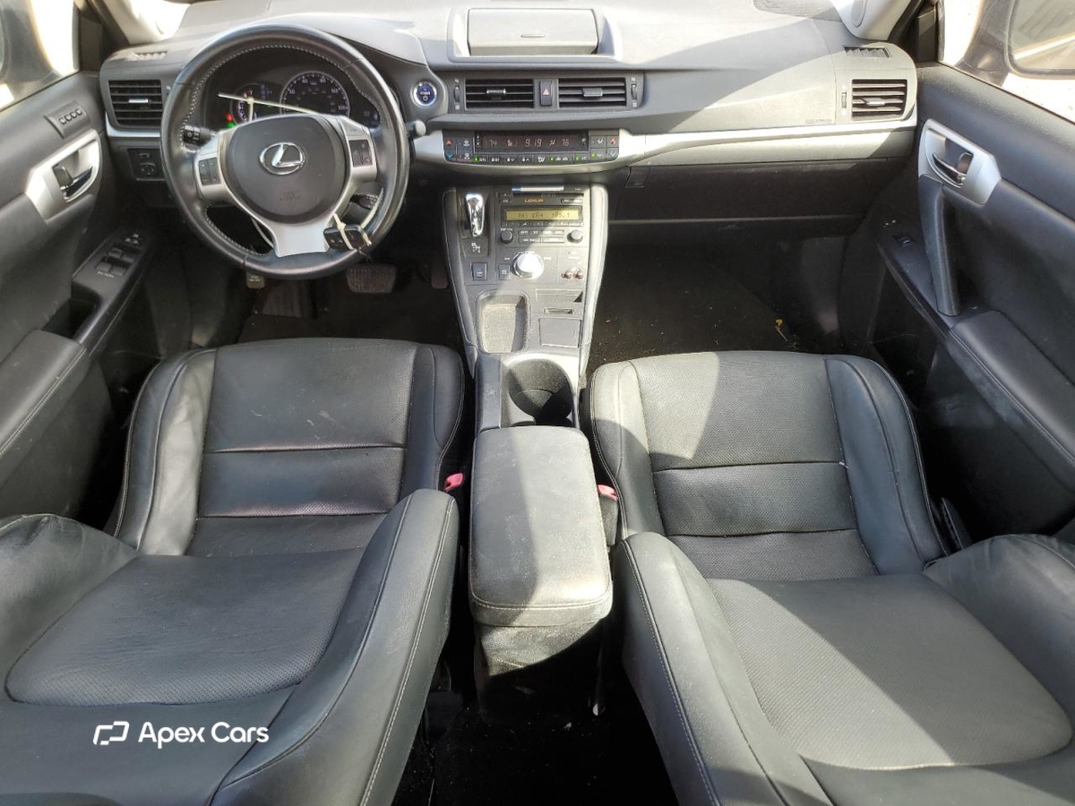 Lexus CT 2012