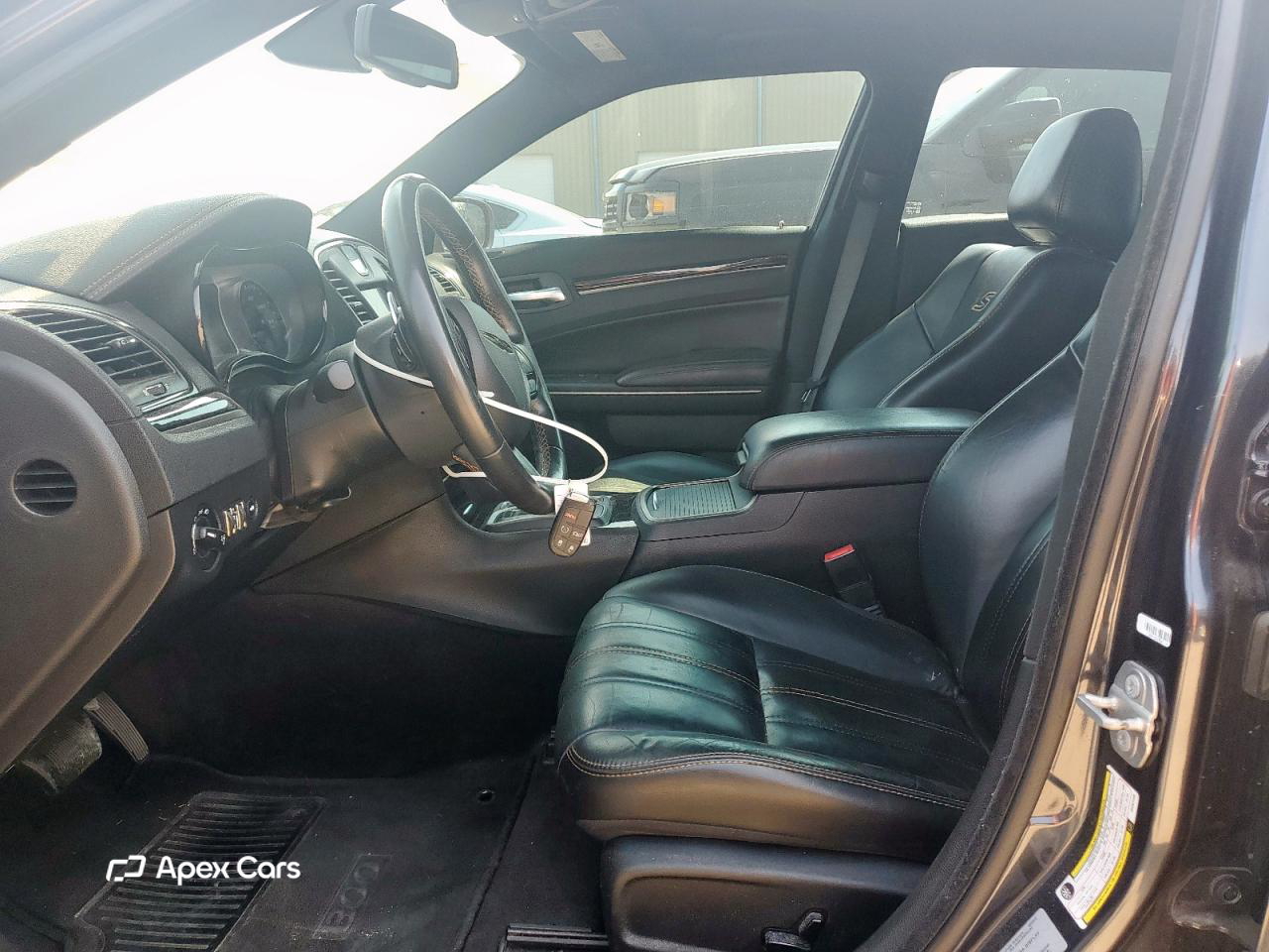 Chrysler 300 2017
