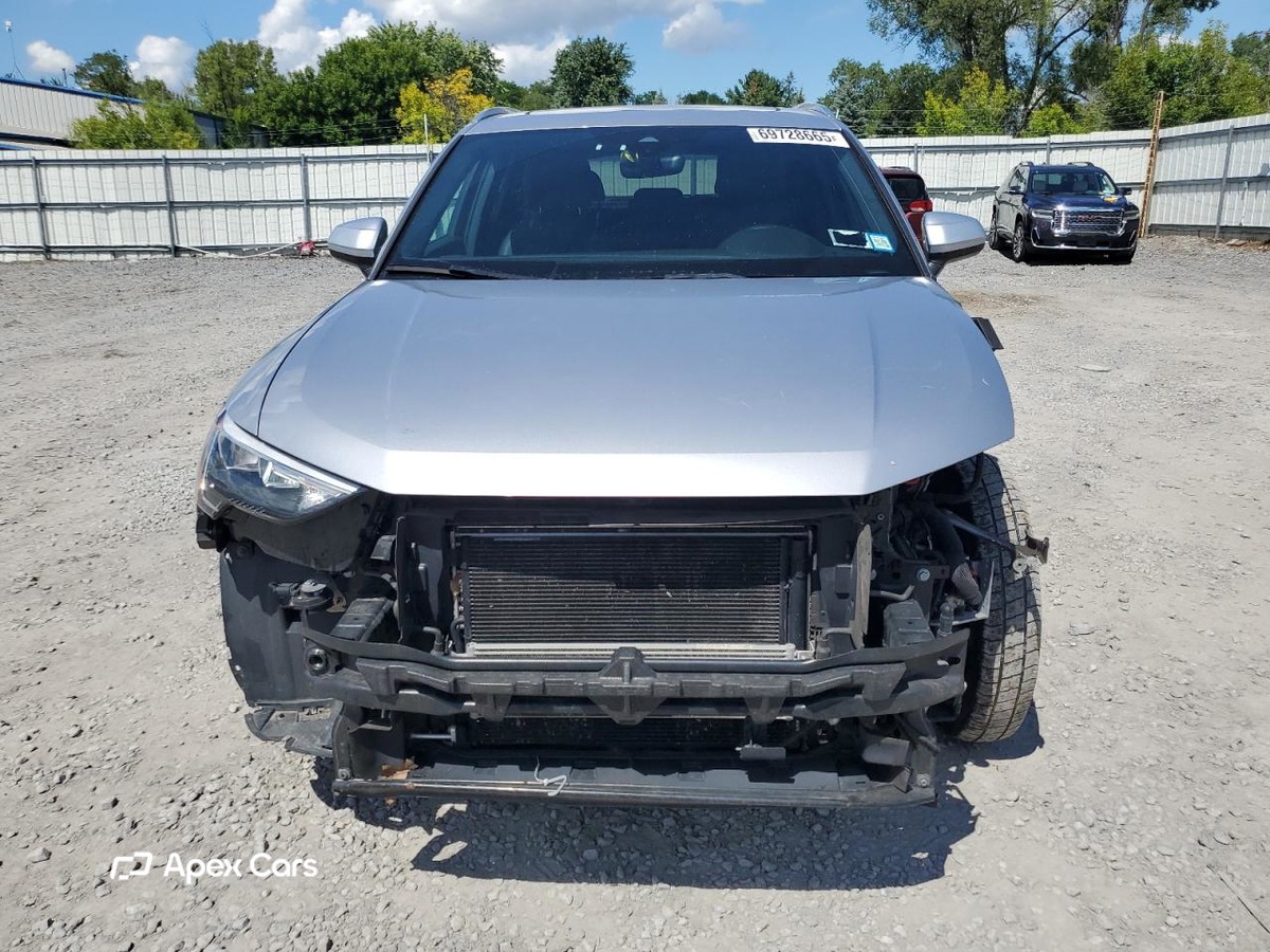 Audi Q3 2021