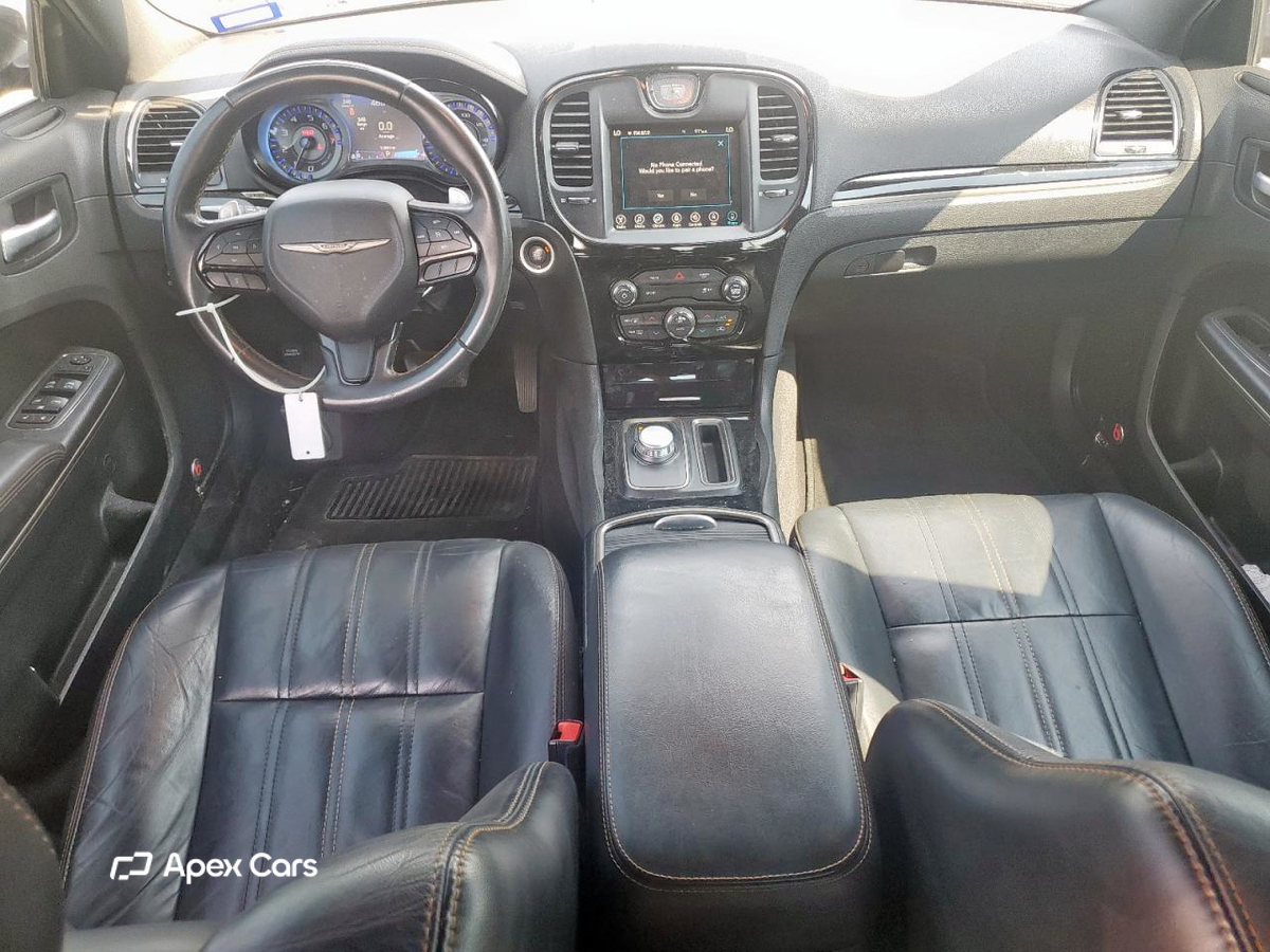 Chrysler 300 2017