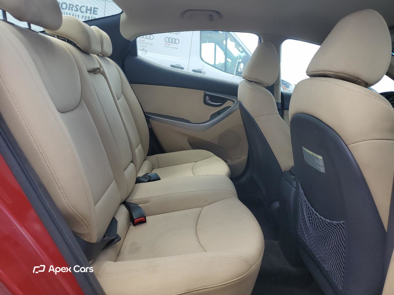 Hyundai Elantra 2011