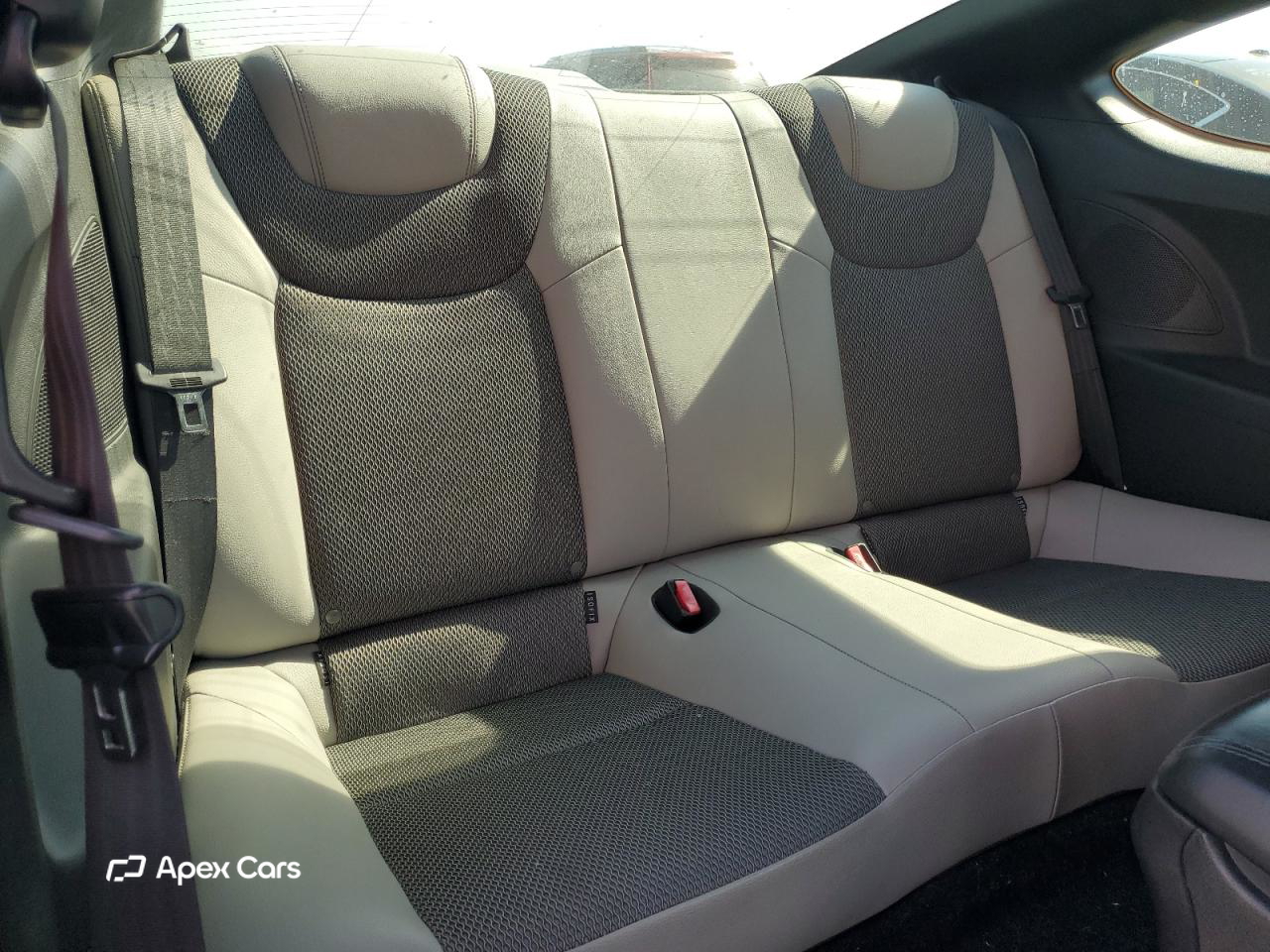 Hyundai Genesis 2013