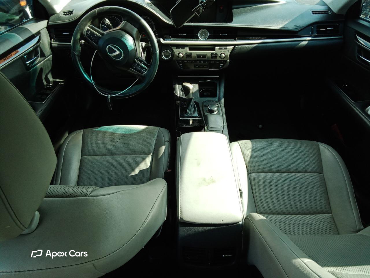 Lexus ES 2016