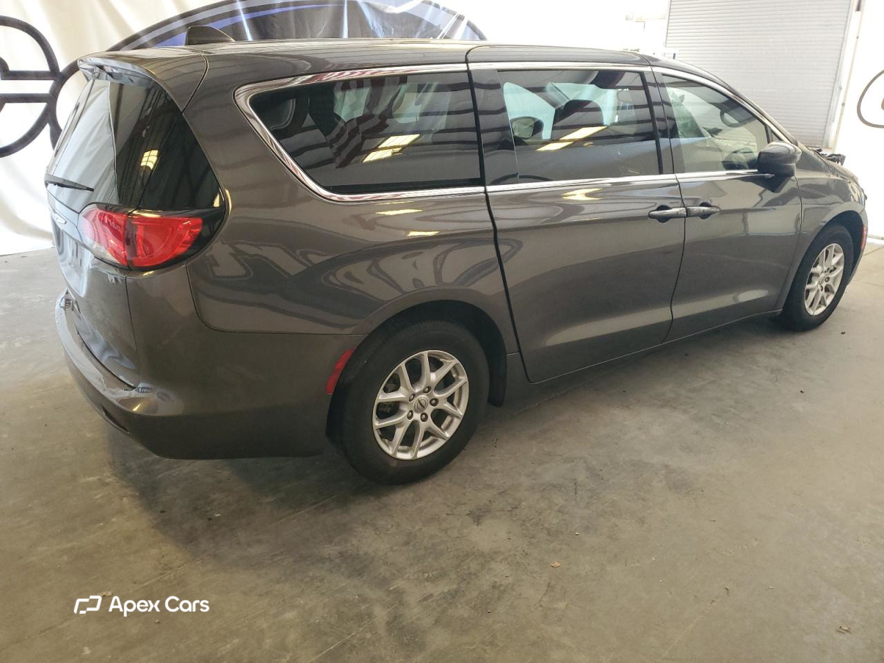 Chrysler Voyager 2023
