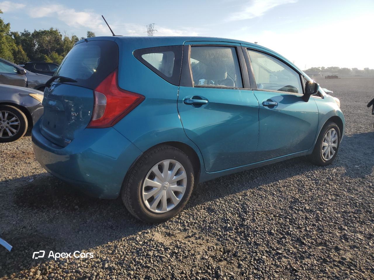 Nissan Versa 2016