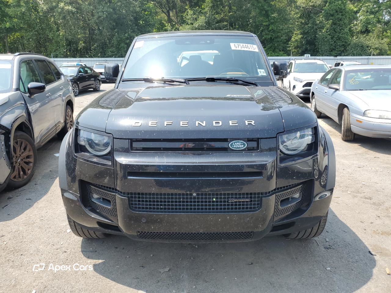 Land Rover Defender 2023