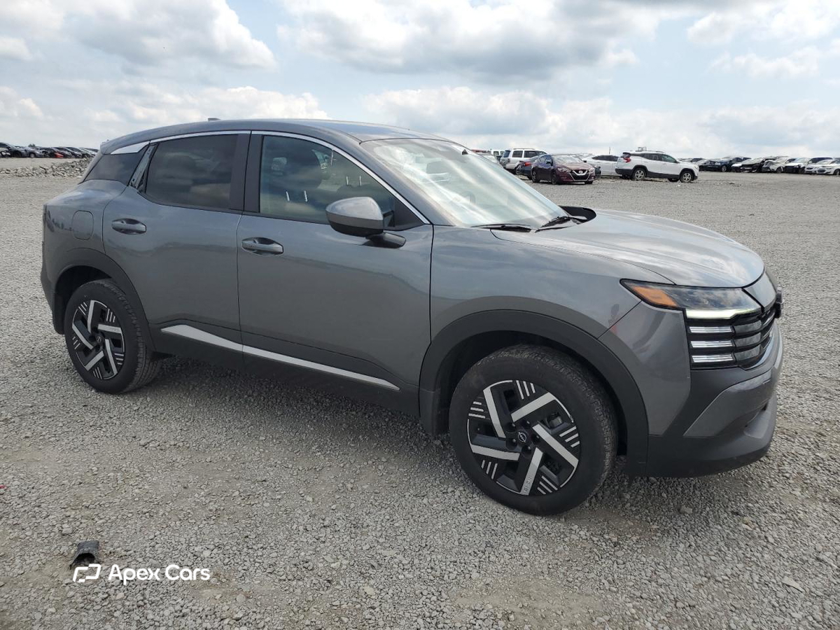 Nissan Kicks 2025