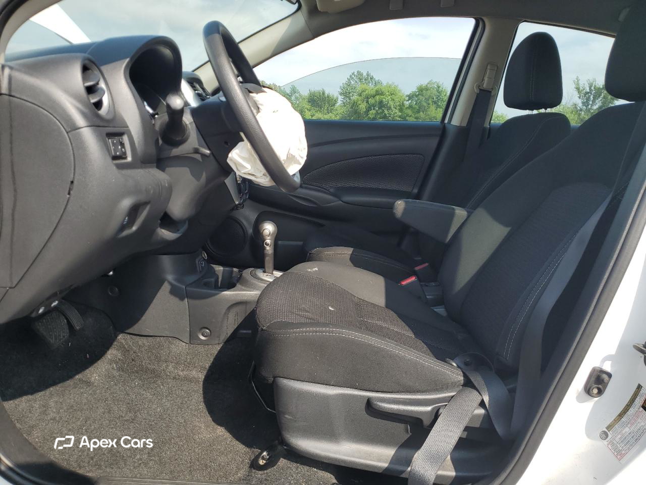 Nissan Versa 2019