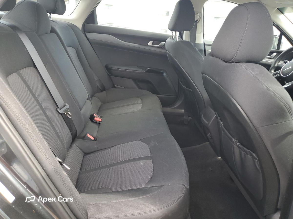 Kia K5 2024