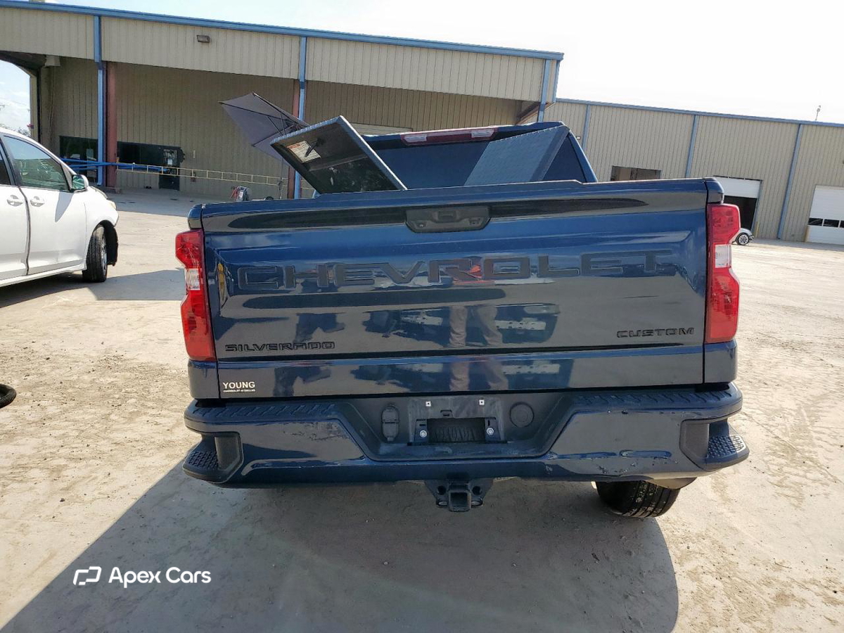 Chevrolet Silverado 2023