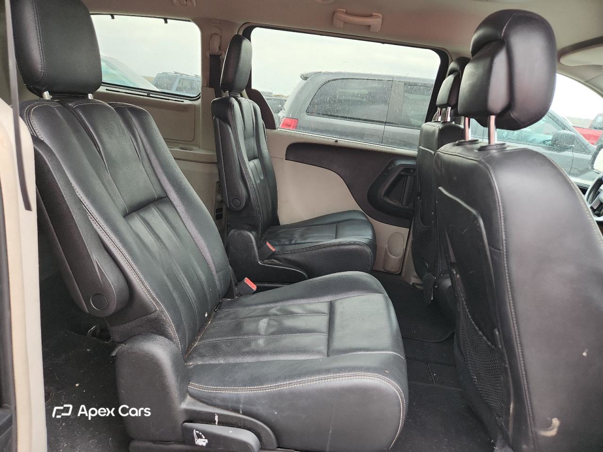 Chrysler Voyager 2013
