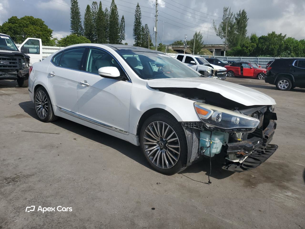 Kia Cadenza 2014