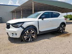 Volvo XC40 2025
