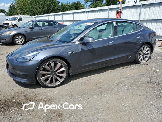 Tesla Model 3 2019 - Image 1 of 12