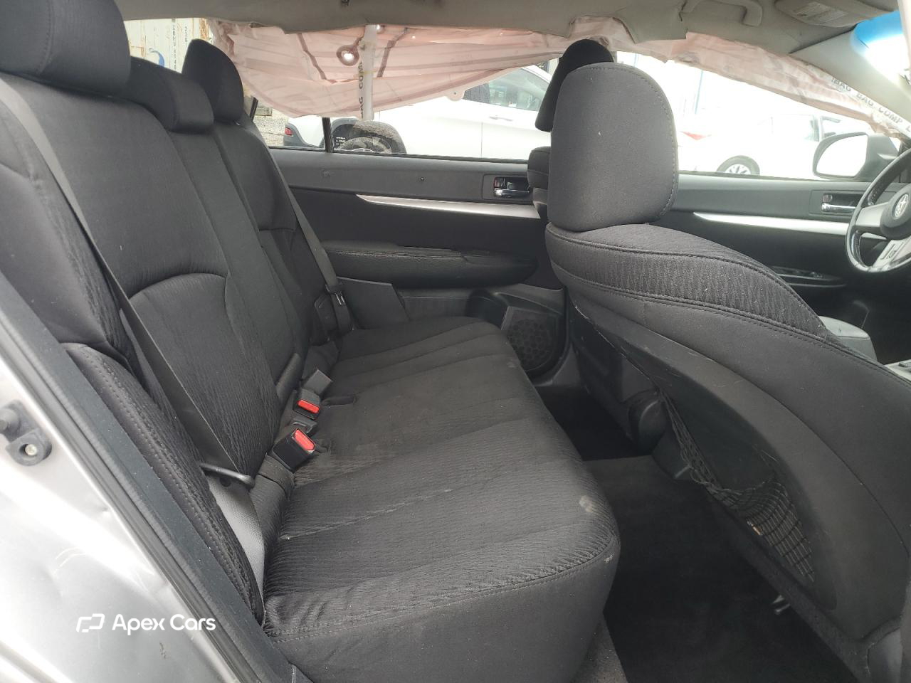 Subaru Outback 2010