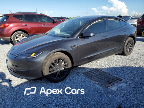 Tesla Model 3 2025 - Image 1 of 13