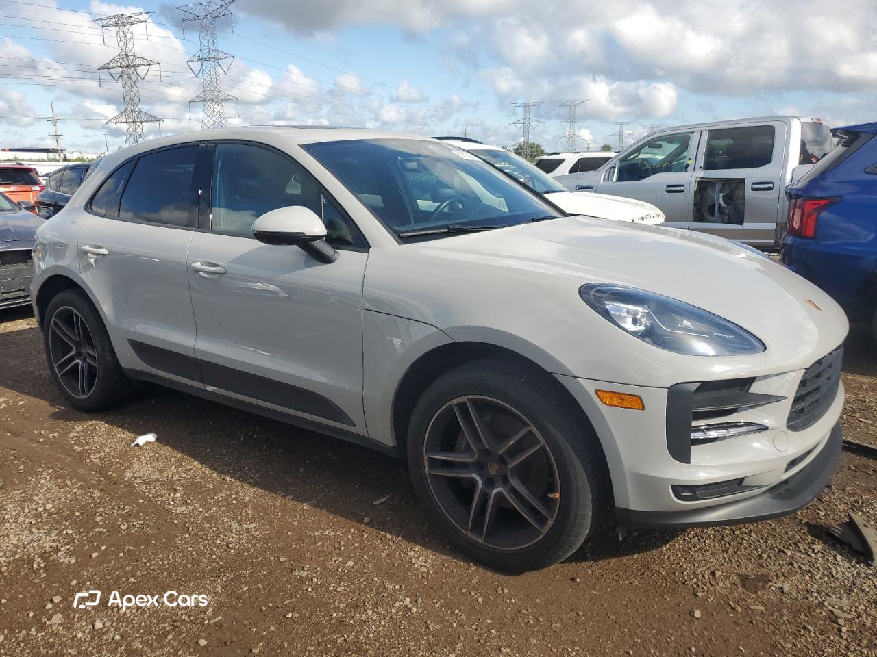 Porsche Macan 2021