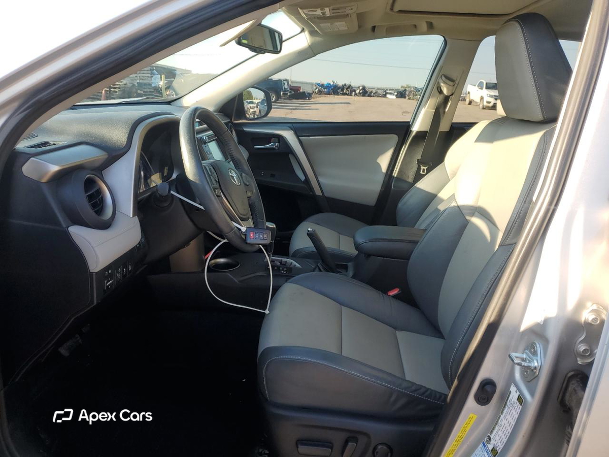 Toyota RAV 4 2015
