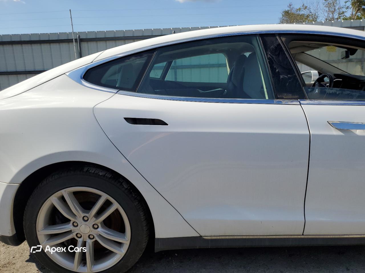 Tesla Model S 2014