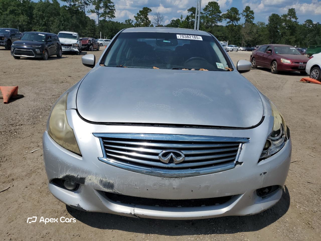 Infiniti G 2010