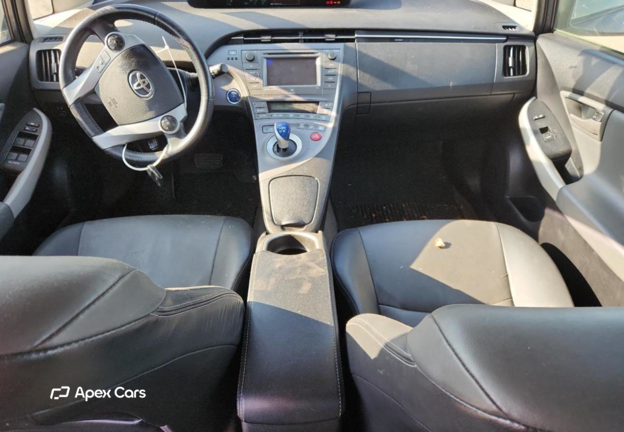 Toyota Prius 2012
