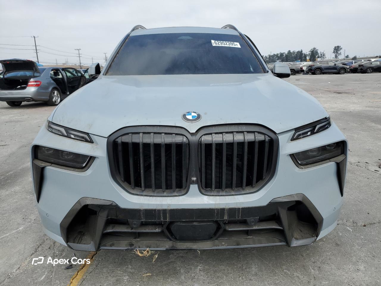 BMW X7 2025