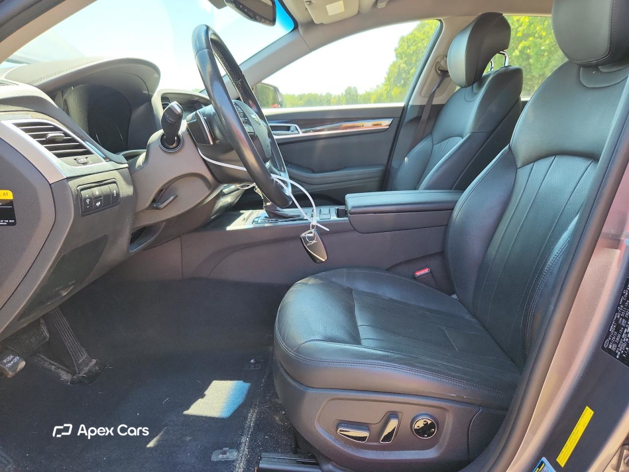Hyundai Genesis 2016