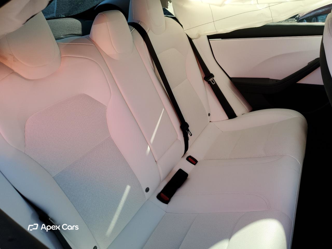 Tesla Model 3 2025