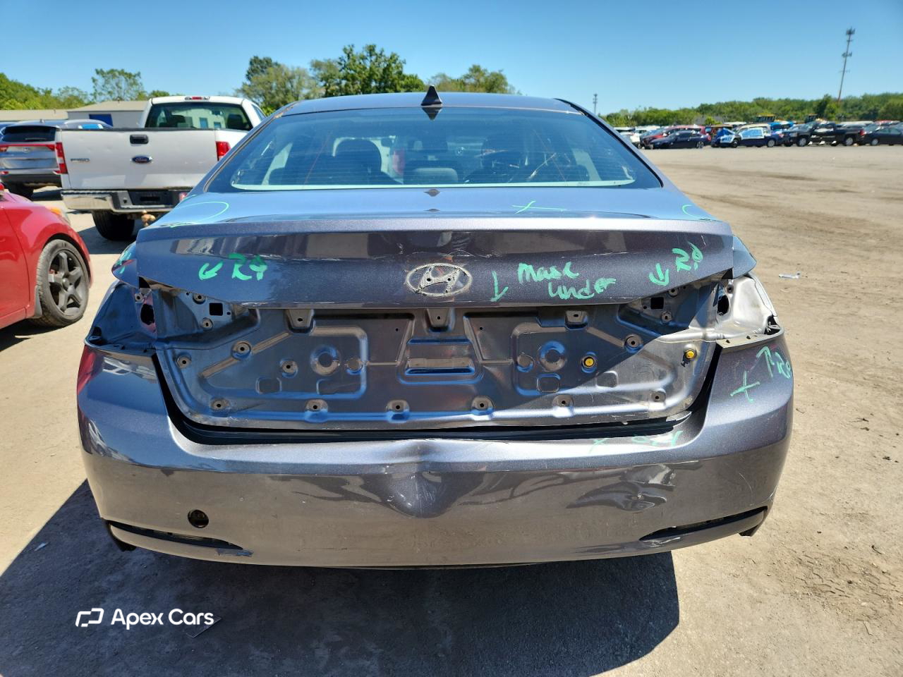 Hyundai Genesis 2016