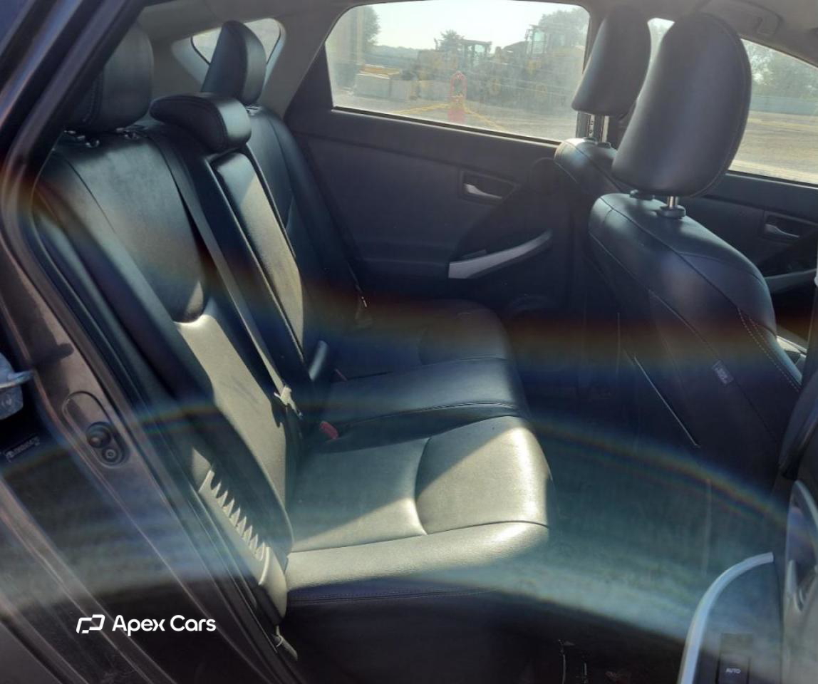 Toyota Prius 2012