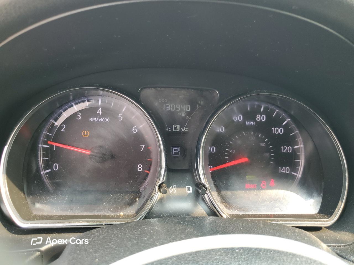 Nissan Versa 2015